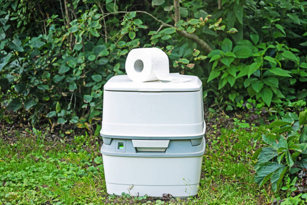 Portable Toilet Options We Offer in Mayflower Village, CA