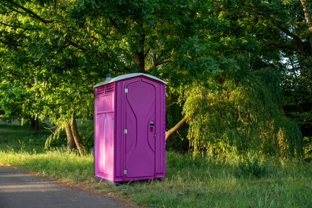 Portable Toilet Options We Offer in Mayflower Village, CA
